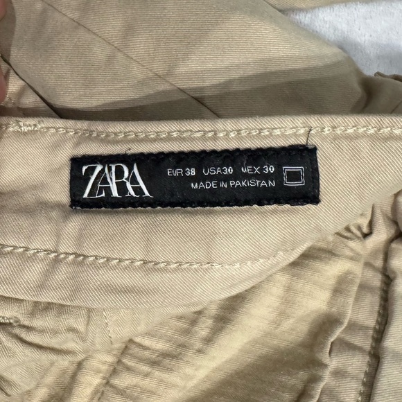 Zara Basic Khakis size 30 - Picture 4 of 8
